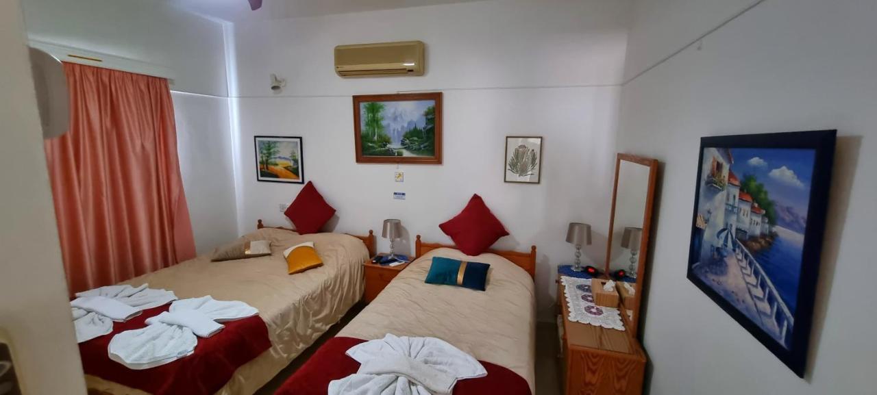 Astrofegia Apartments Near The Sea Agia Marina  Exterior foto